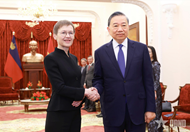 Top leader receives Liechtenstein Prime Minister